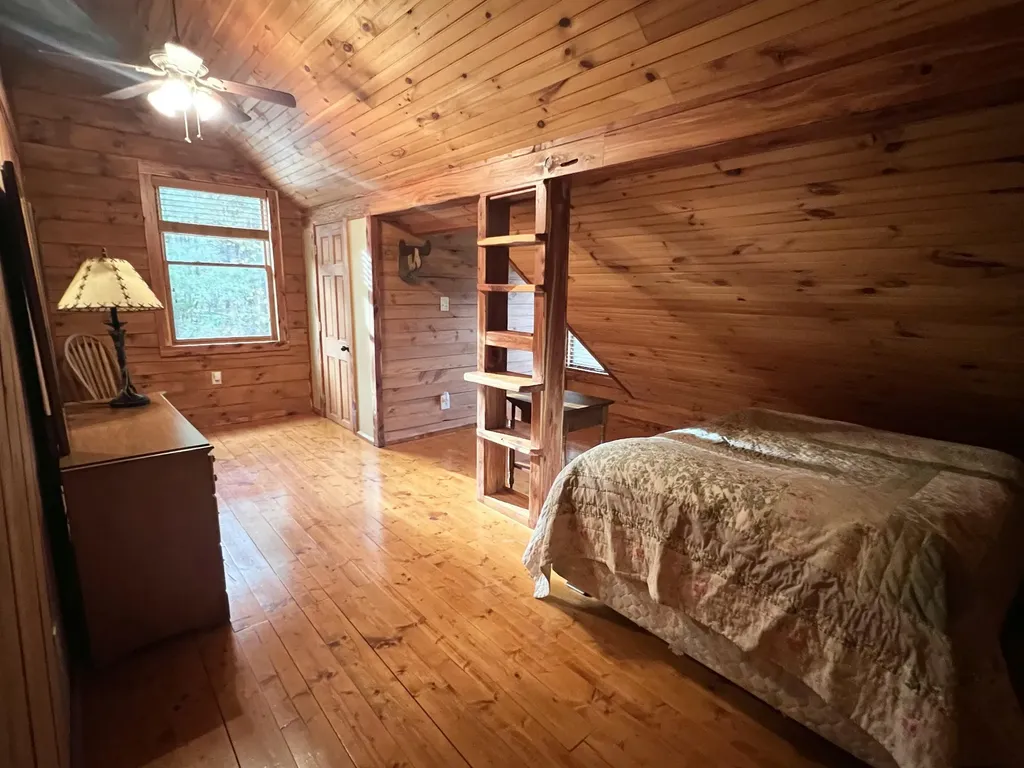 935 Clifty Creek Road Jamestown KY 42629
