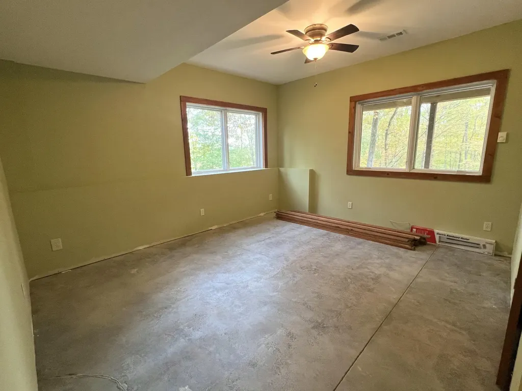 935 Clifty Creek Road Jamestown KY 42629