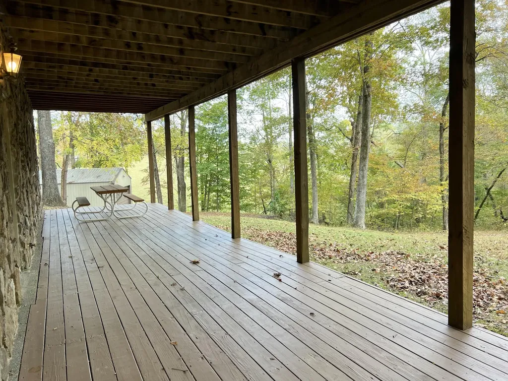 935 Clifty Creek Road Jamestown KY 42629
