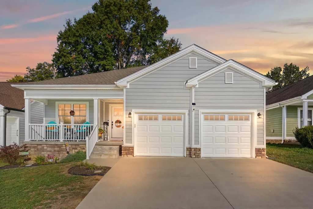 1013 Silver Leaf Drive Lawrenceburg KY 40342