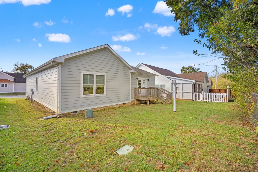 1013 Silver Leaf Drive Lawrenceburg KY 40342