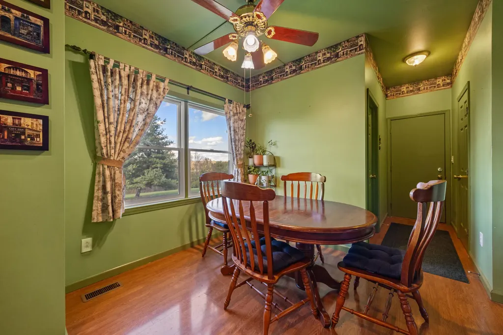 757 Collins Road Paris KY 40361