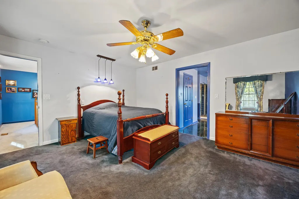 757 Collins Road Paris KY 40361