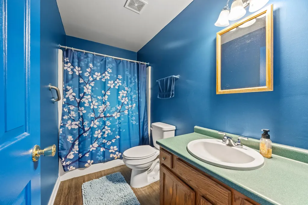 757 Collins Road Paris KY 40361