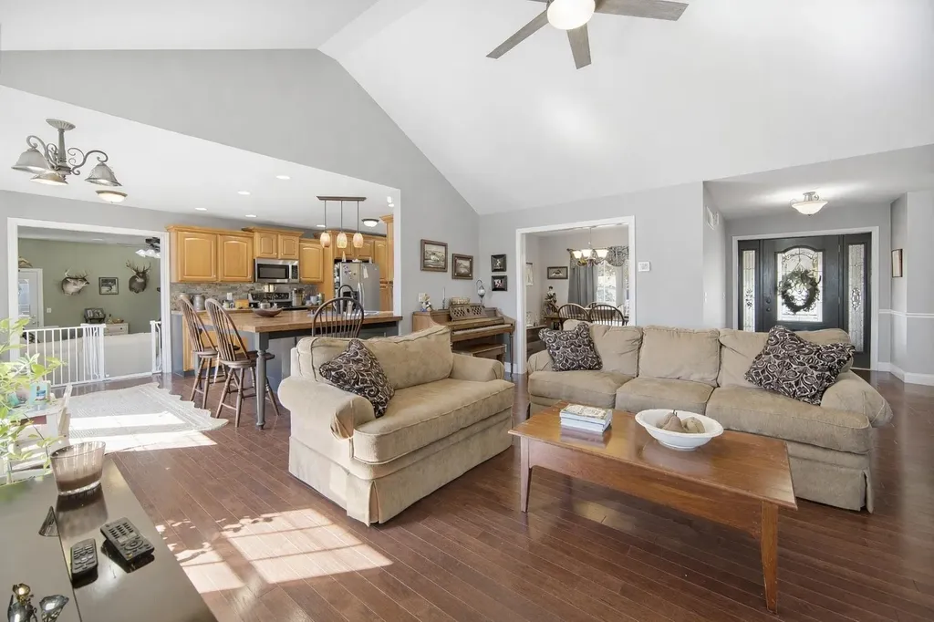 5109 Pebble Beach Court Lawrenceburg KY 40342
