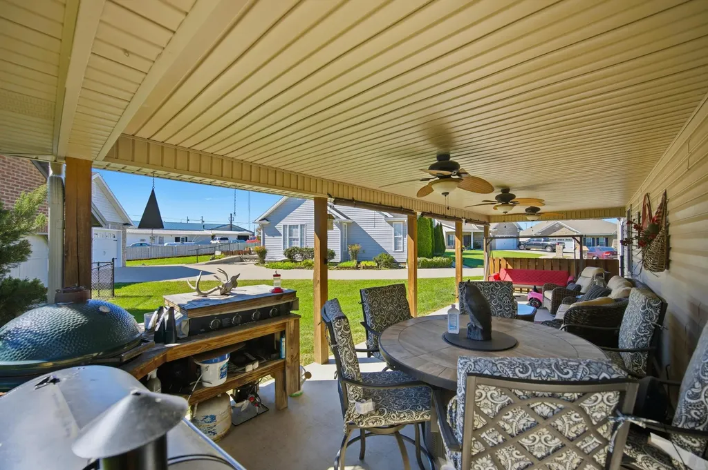 5109 Pebble Beach Court Lawrenceburg KY 40342
