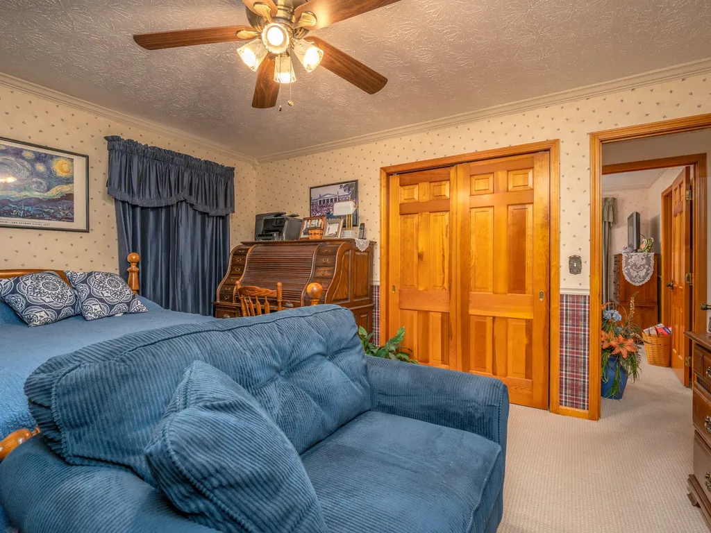 1310 Liberty Road West Liberty KY 41472