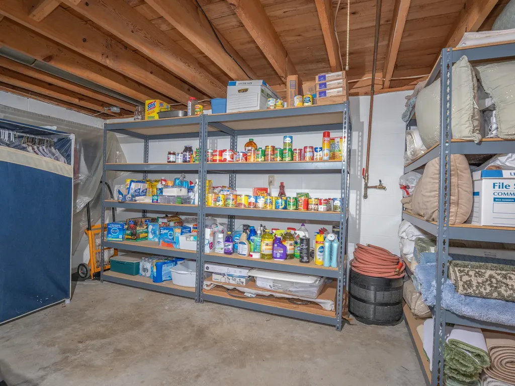 1310 Liberty Road West Liberty KY 41472