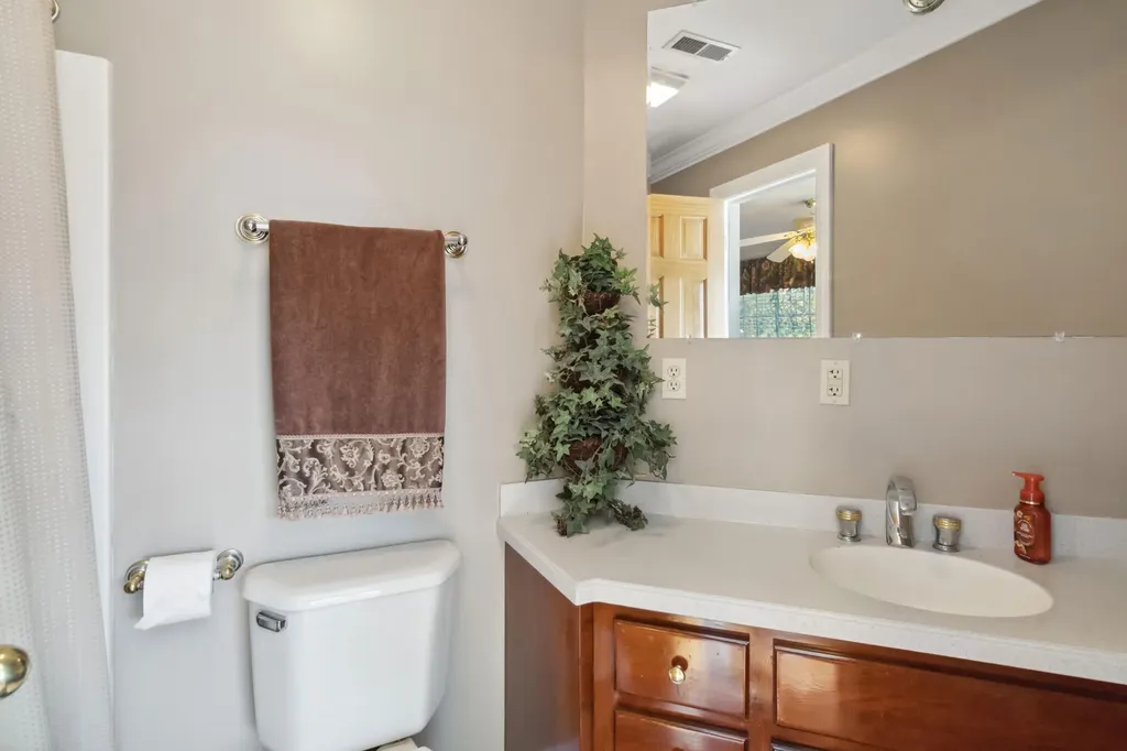 48 Tori Pine Lane Corbin KY 40701