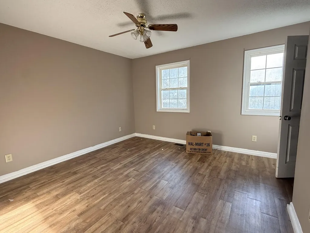 390 Noeville Hollow Road Barbourville KY 40906