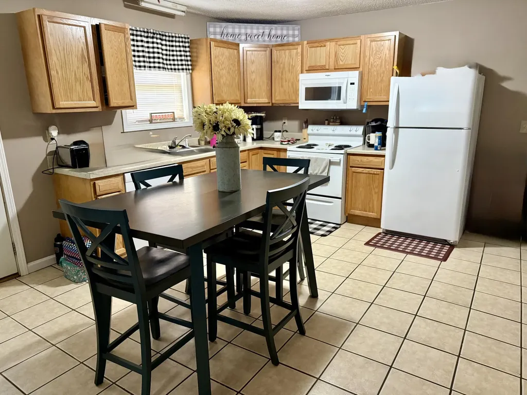 390 Noeville Hollow Road Barbourville KY 40906