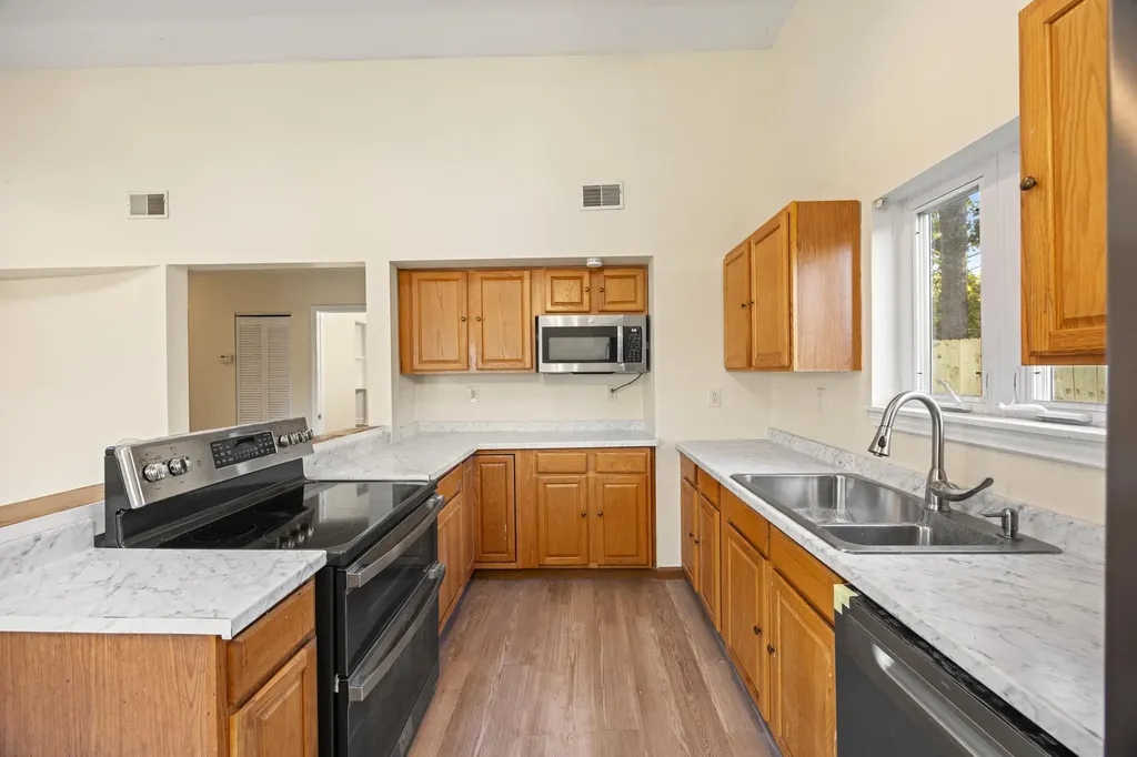 405 St John Court Lexington KY 40511