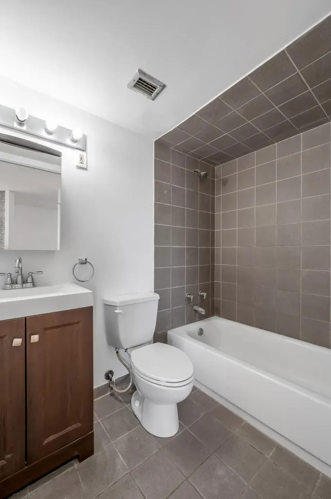 342 Waller Avenue Lexington KY 40504