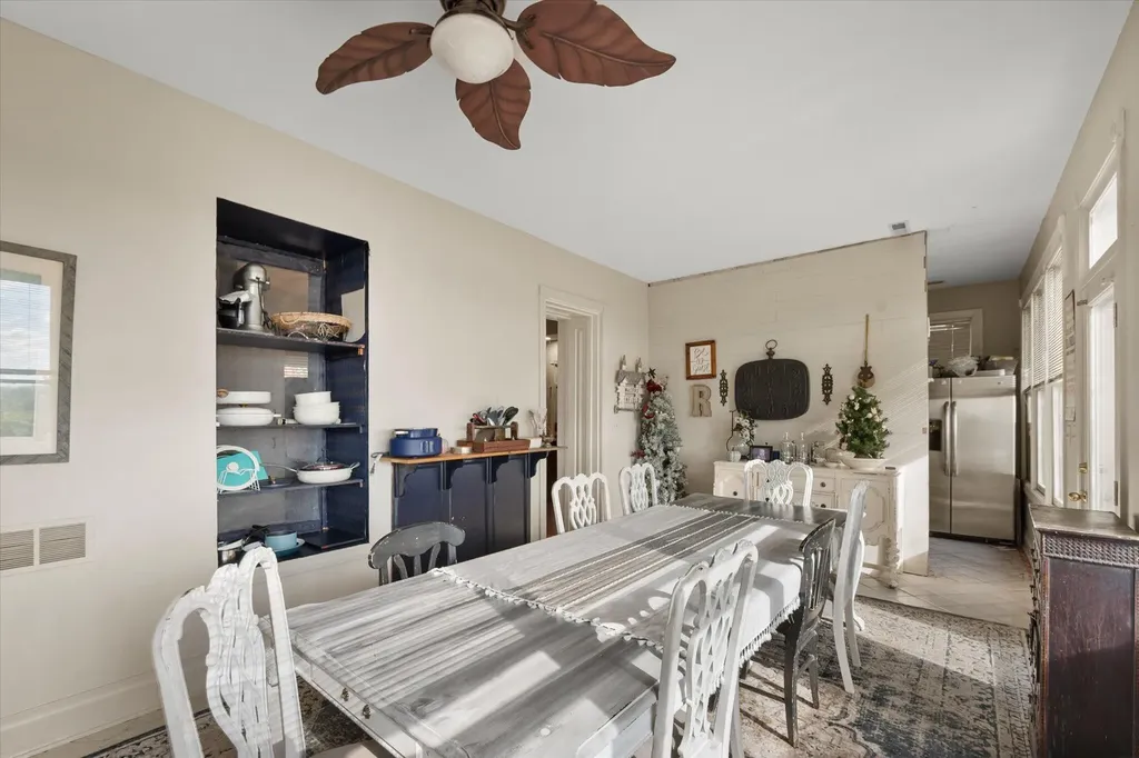 9717 Eminence Pike Shelbyville KY 40065