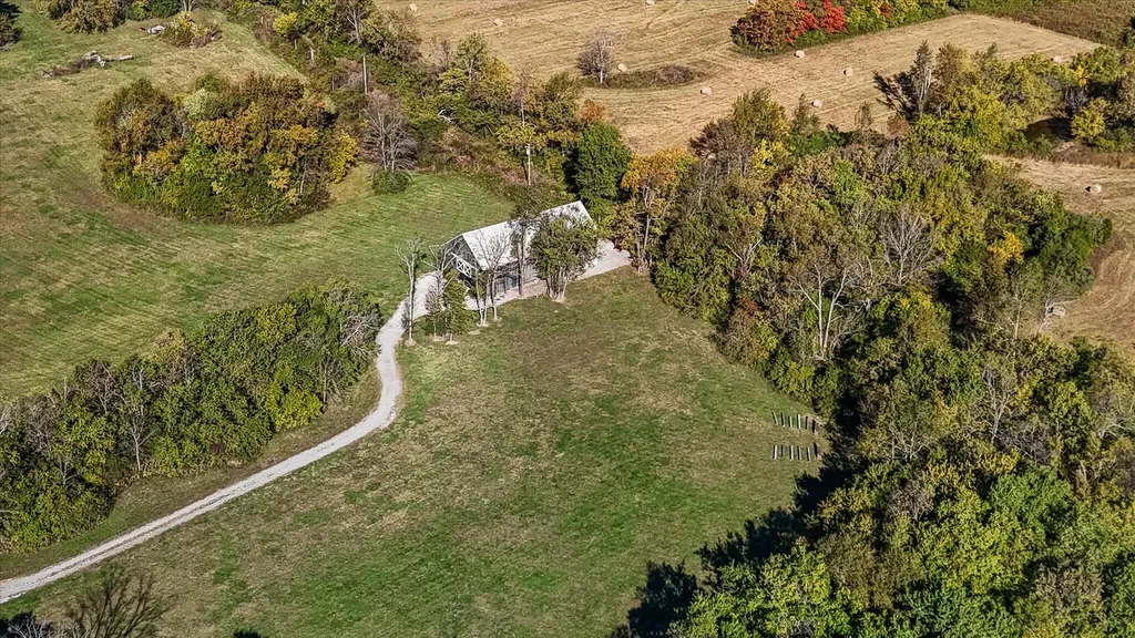 9717 Eminence Pike Shelbyville KY 40065