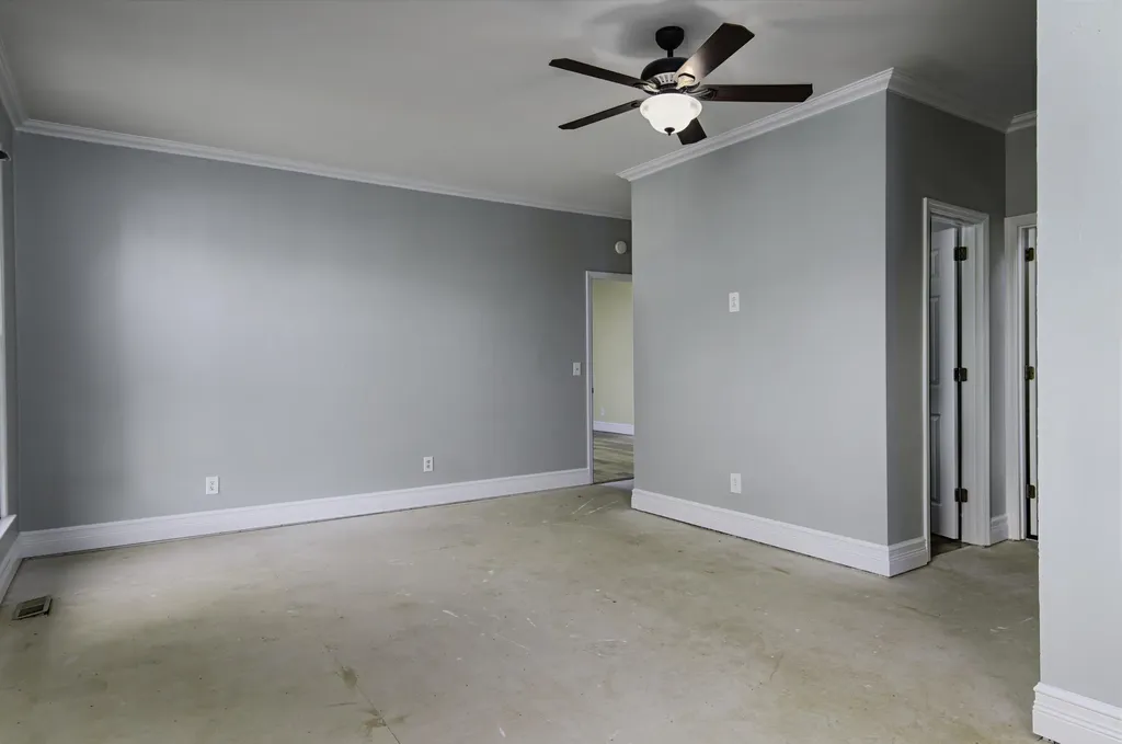 2113 Taborlake Circle Lexington KY 40502