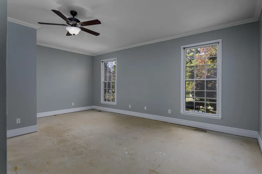 2113 Taborlake Circle Lexington KY 40502