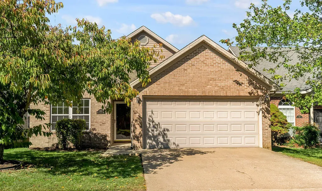 1100 Mountain Laurel Way Lexington KY 40511