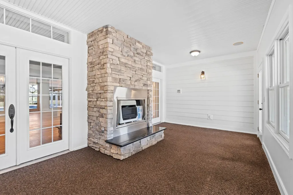 2680 Our Native Lane Lexington KY 40510
