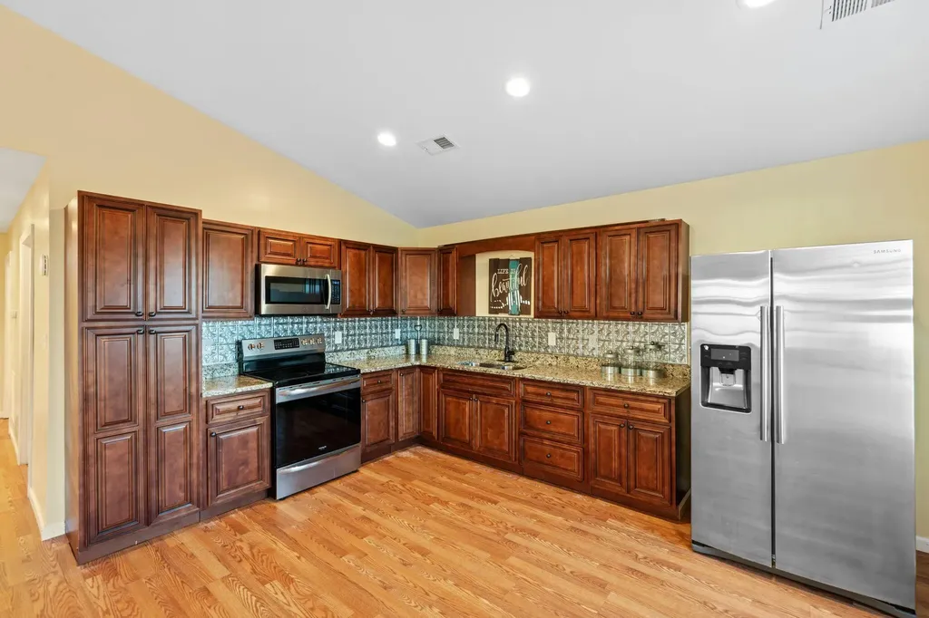 2680 Our Native Lane Lexington KY 40510