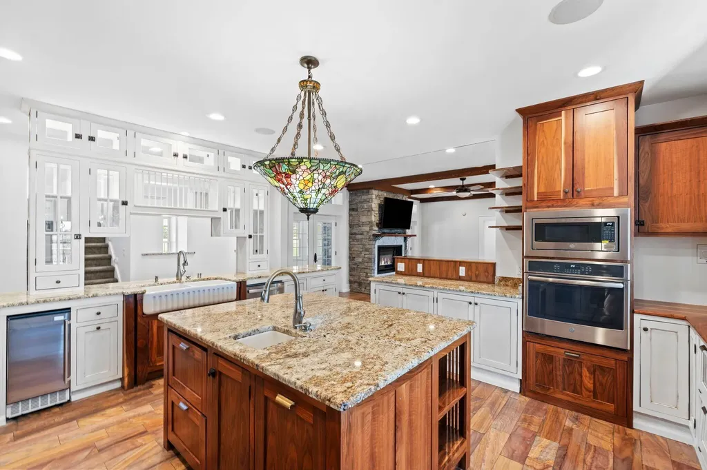 2680 Our Native Lane Lexington KY 40510