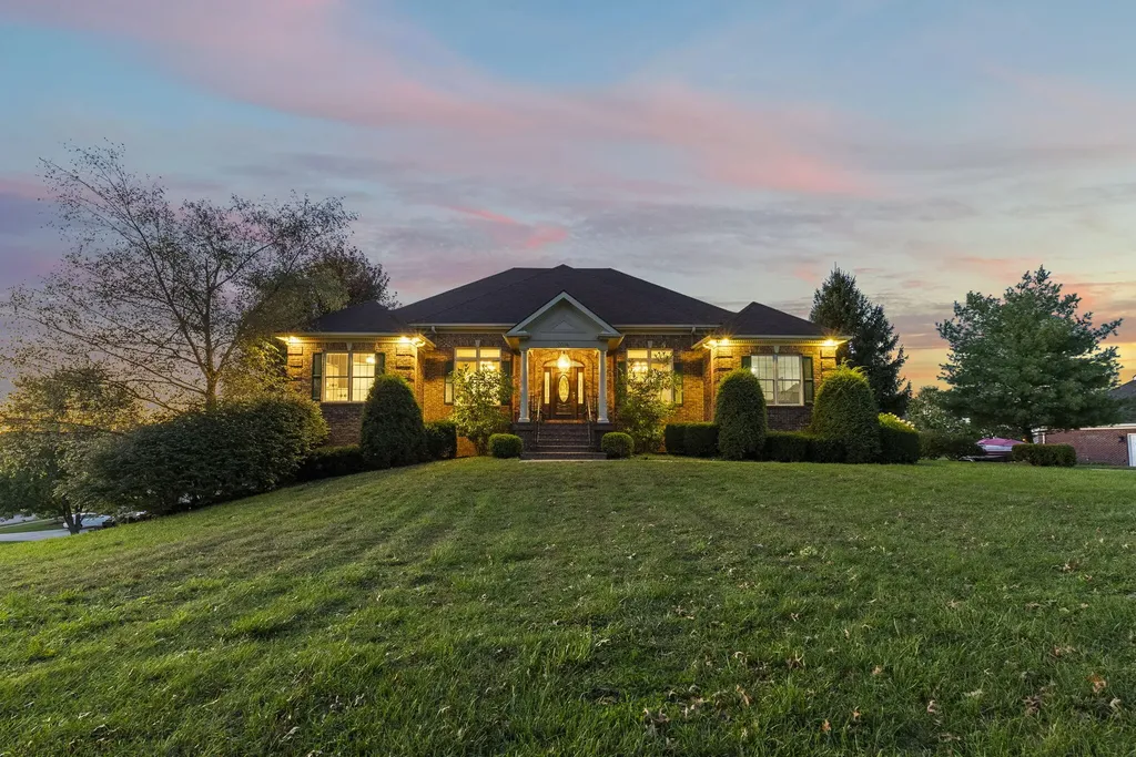 2018 Powhatan Trail Richmond KY 40475