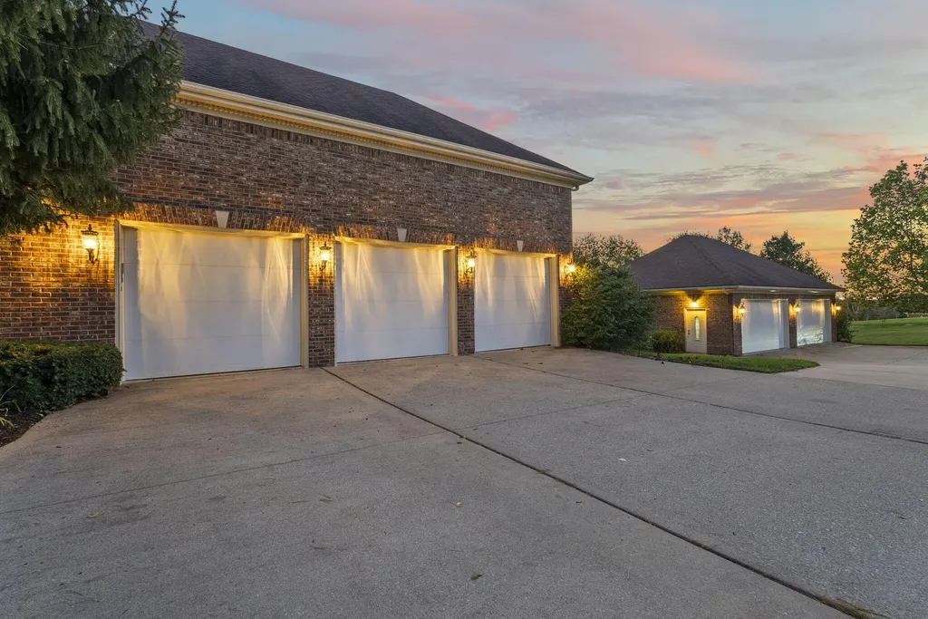 2018 Powhatan Trail Richmond KY 40475