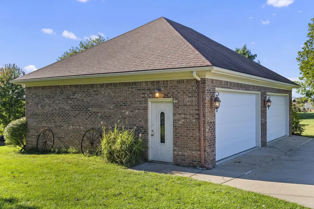 2018 Powhatan Trail Richmond KY 40475