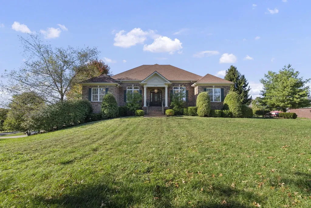 2018 Powhatan Trail Richmond KY 40475