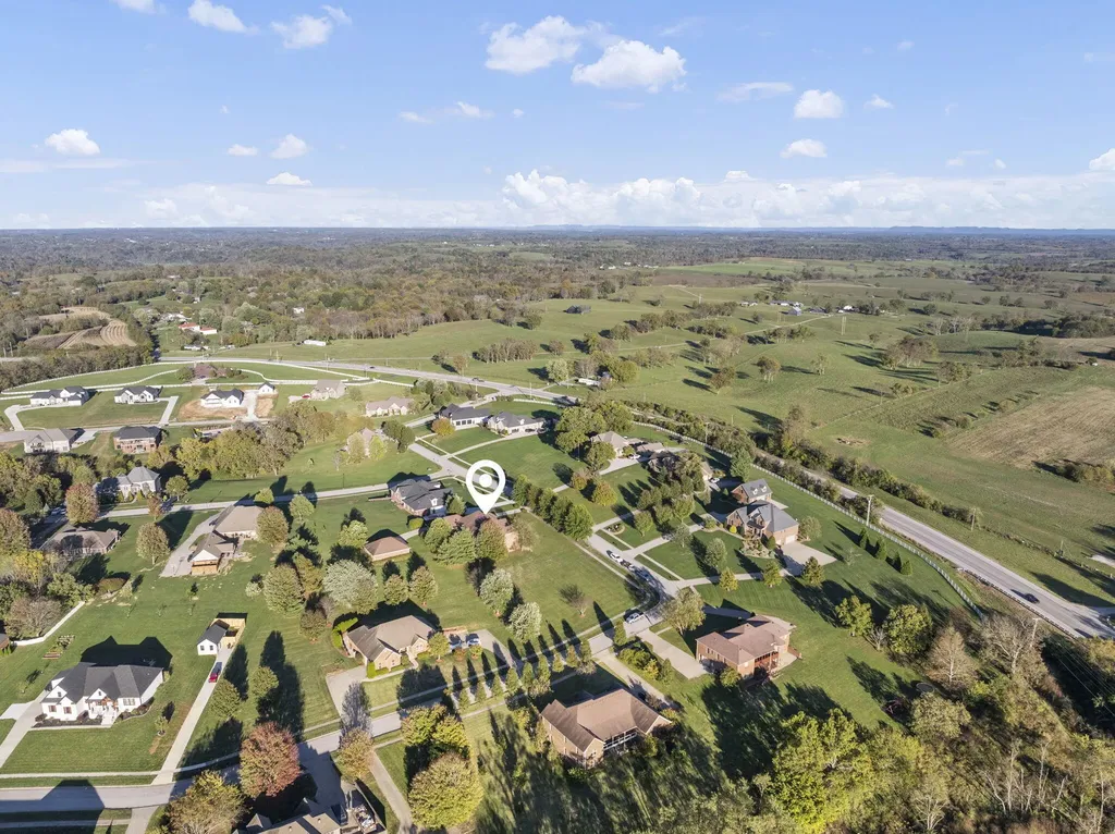 2018 Powhatan Trail Richmond KY 40475