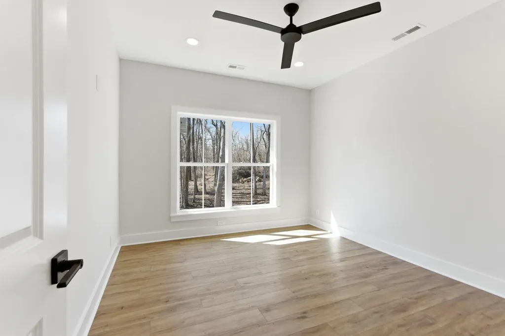 274 Harbor Village Drive Georgetown KY 40324