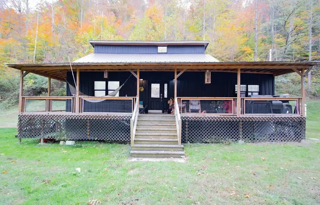 2810 Ogden Vest Road Hindman KY 41822