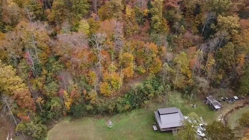 2810 Ogden Vest Road Hindman KY 41822