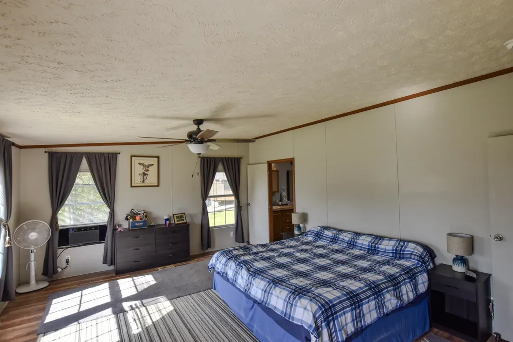 13 Wolf Run Road Flemingsburg KY 41041