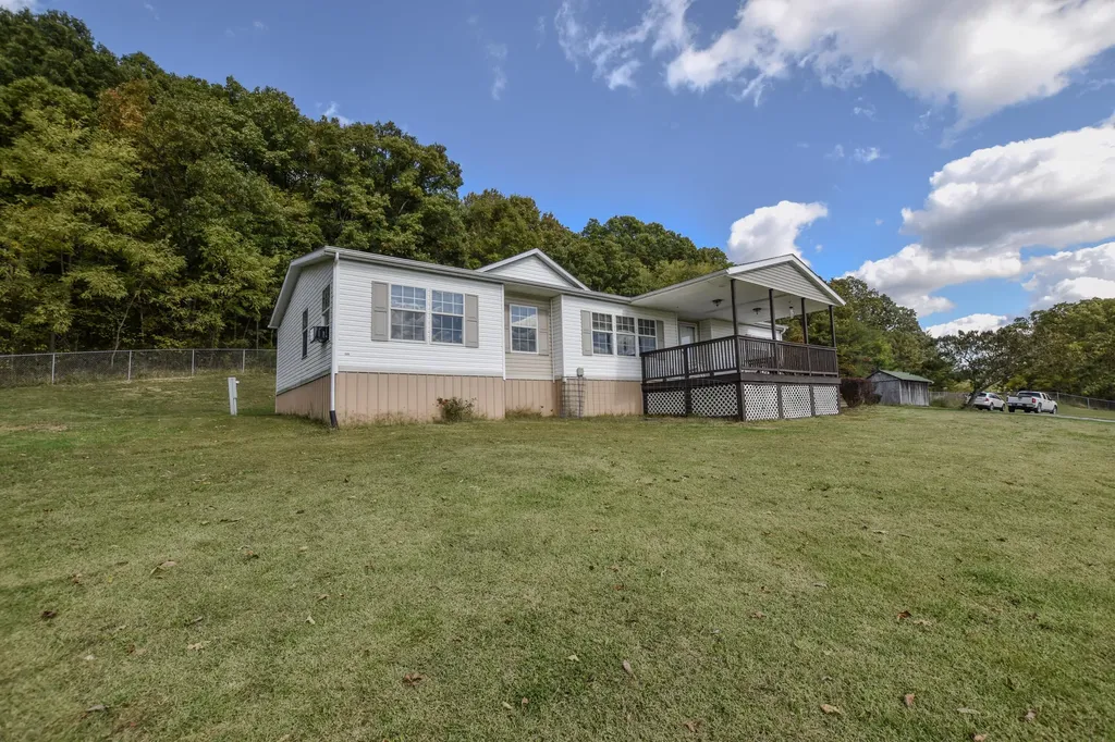 13 Wolf Run Road Flemingsburg KY 41041