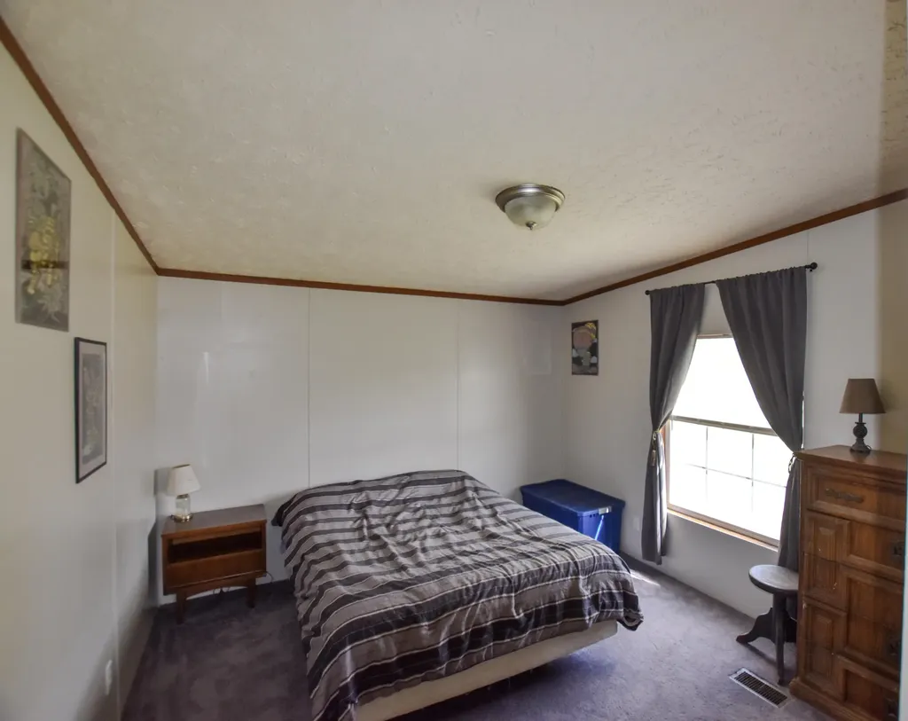13 Wolf Run Road Flemingsburg KY 41041