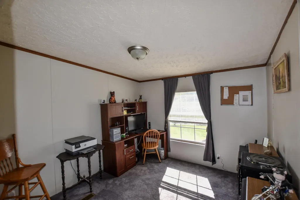 13 Wolf Run Road Flemingsburg KY 41041