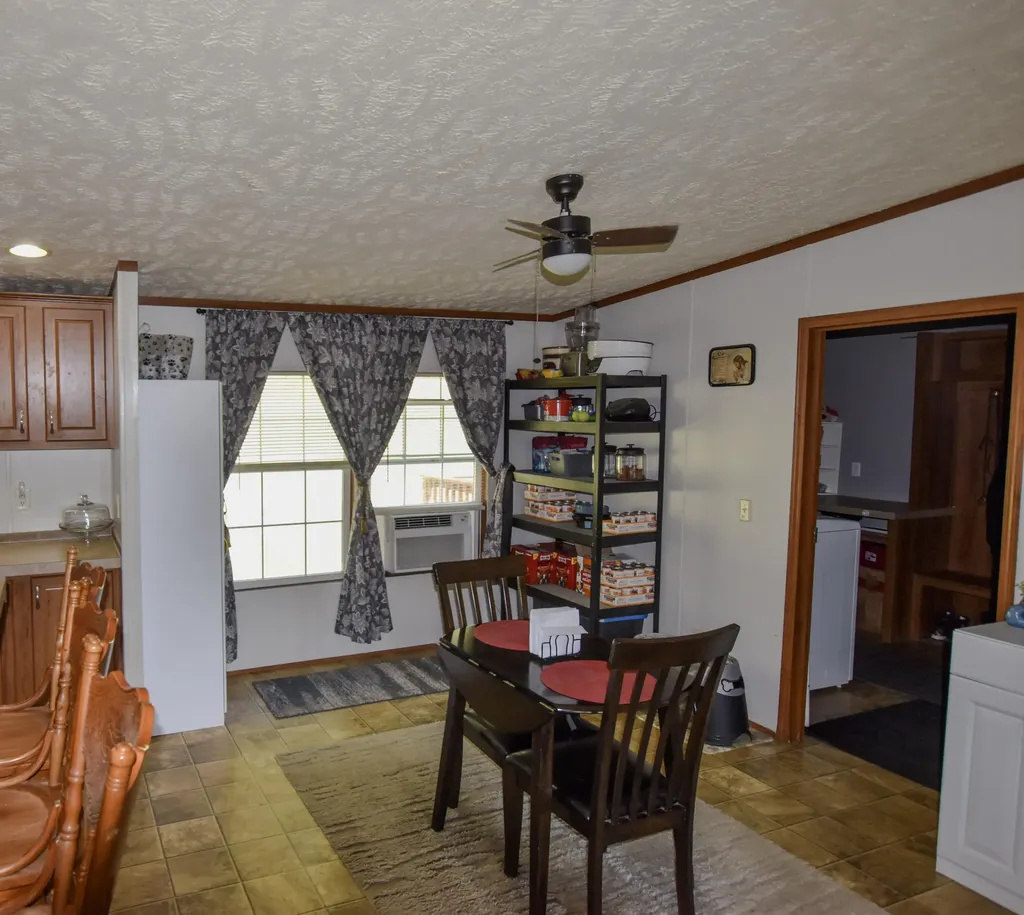 13 Wolf Run Road Flemingsburg KY 41041
