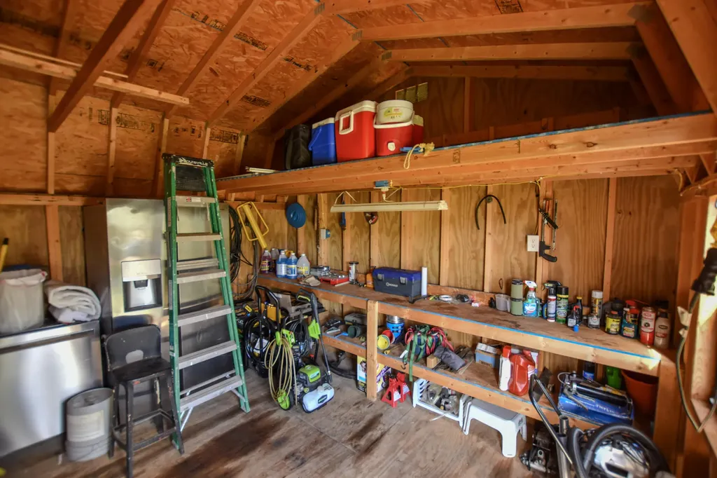13 Wolf Run Road Flemingsburg KY 41041
