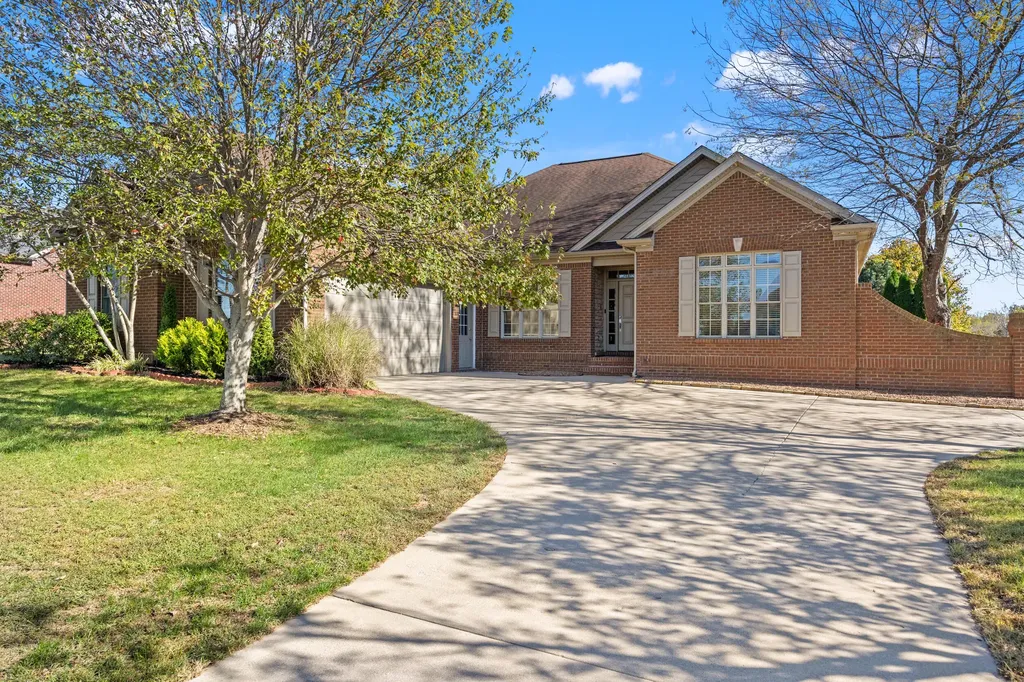 725 Stonebriar Way Richmond KY 40475