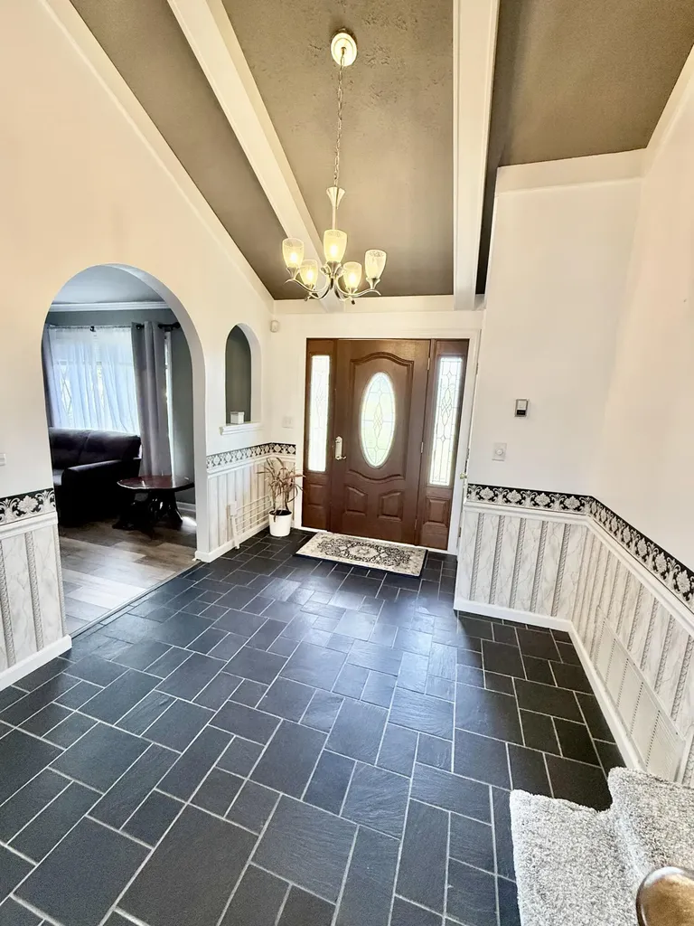 201 Oak Valley Drive Somerset KY 42503