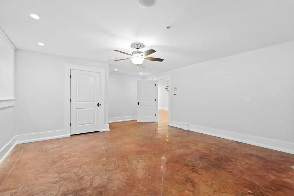 2680 Our Native Lane Lexington KY 40510