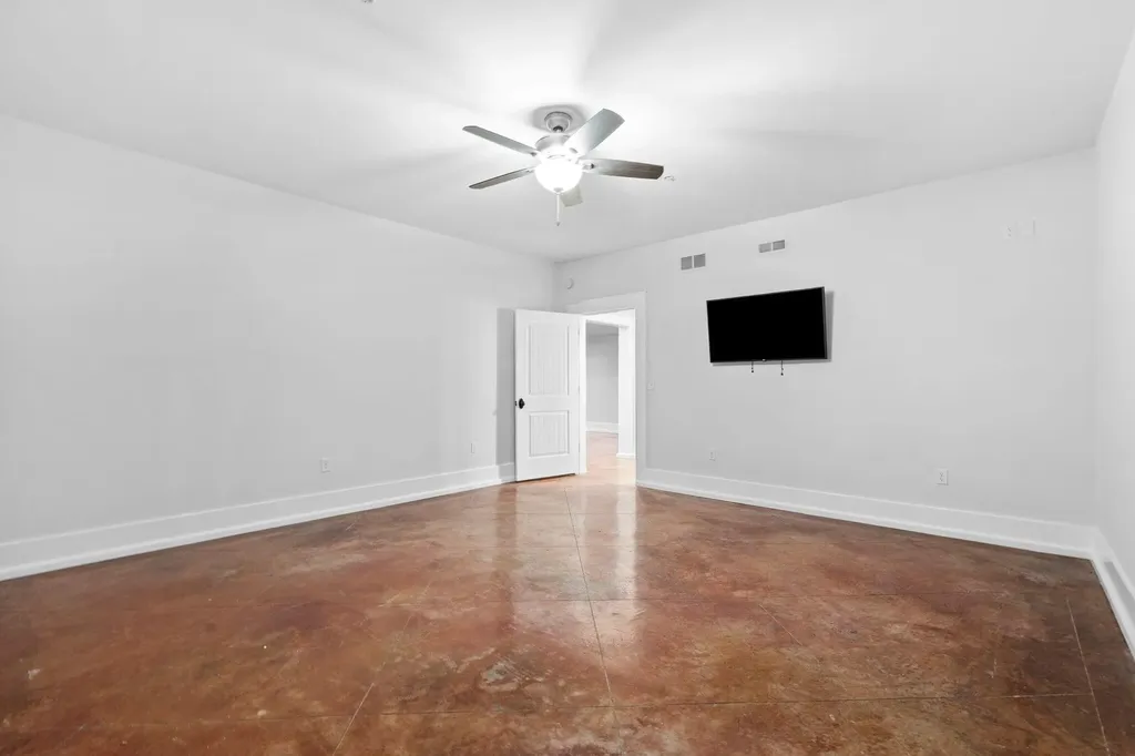 2680 Our Native Lane Lexington KY 40510