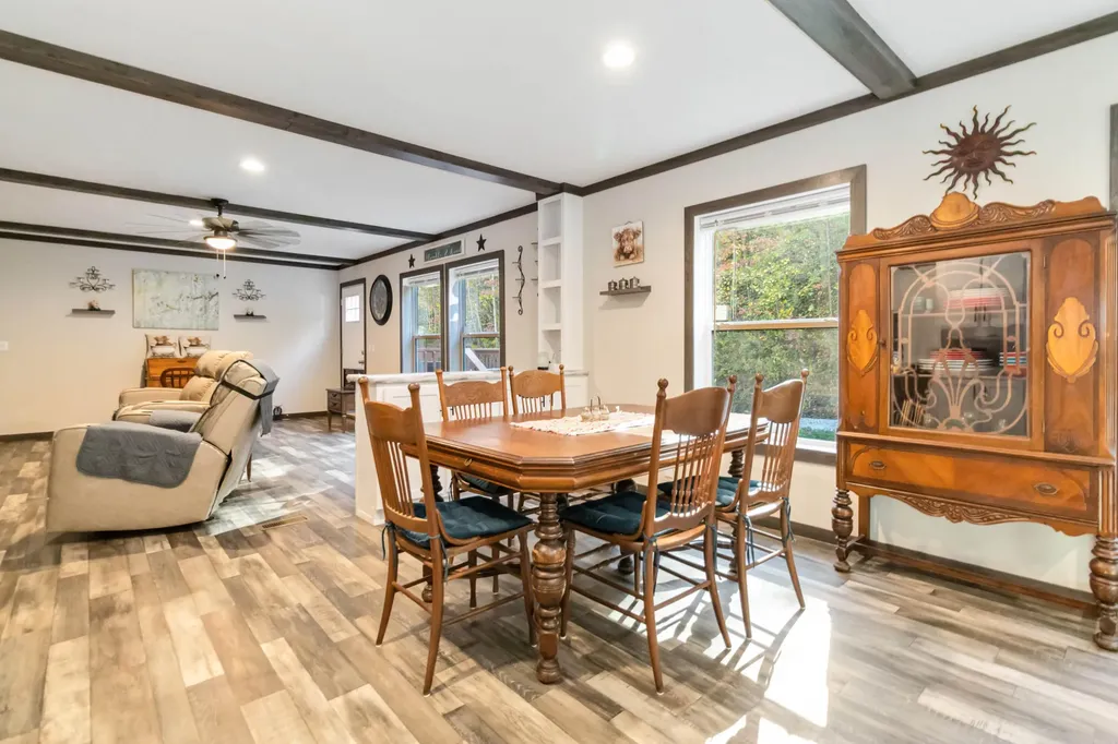 184 Ancient Springs Drive Hinkle KY 40953