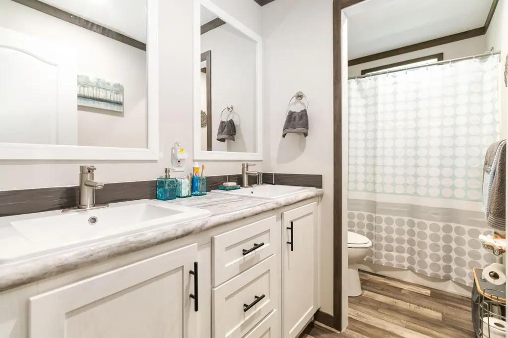 184 Ancient Springs Drive Hinkle KY 40953