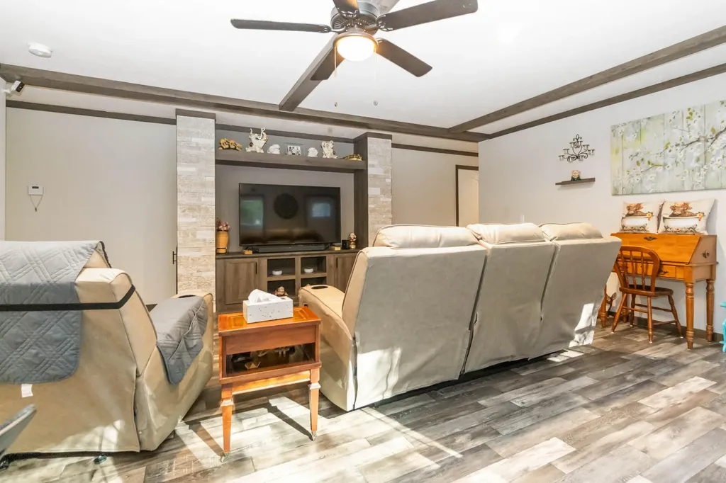 184 Ancient Springs Drive Hinkle KY 40953