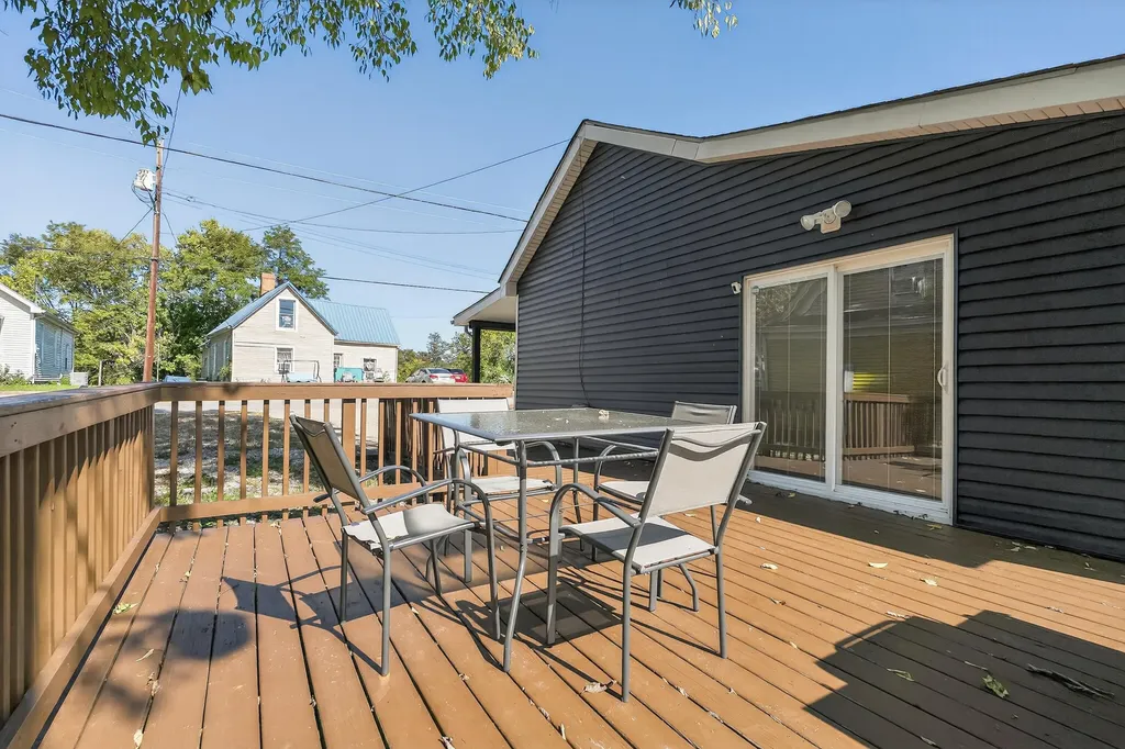 114 Falmouth Street Williamstown KY 41097