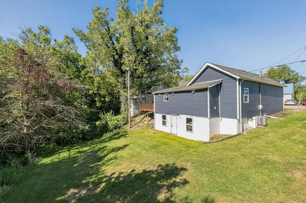 114 Falmouth Street Williamstown KY 41097