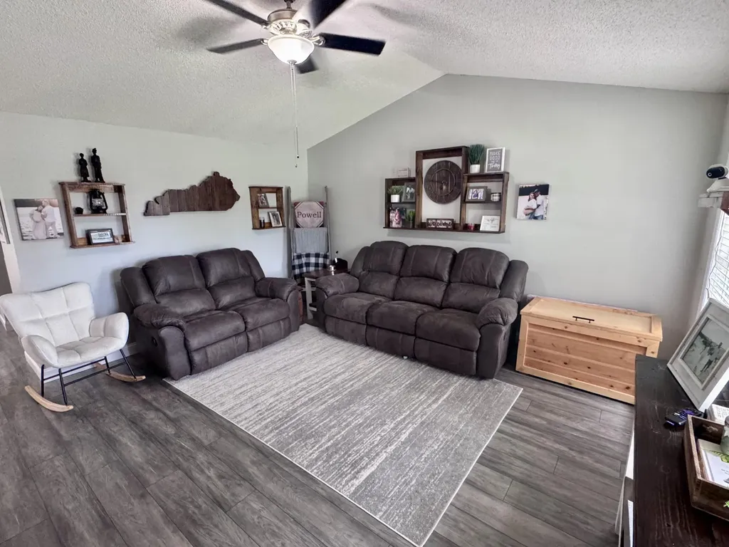 154 Bryan Drive Corbin KY 40701