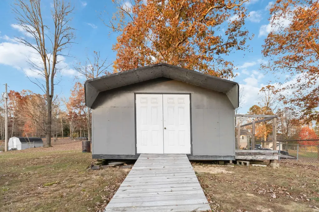 154 Bryan Drive Corbin KY 40701